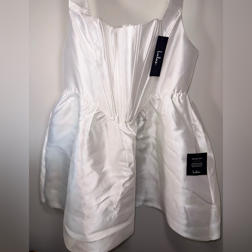 Lulu's NWT Elegant White Satin Bubbly Corset Mini Wedding/Blacktie Dress Size XL - Picture 16 of 16